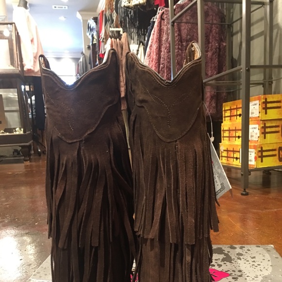 Tanner Mark Suede Fringe Boot - Picture 3 of 5
